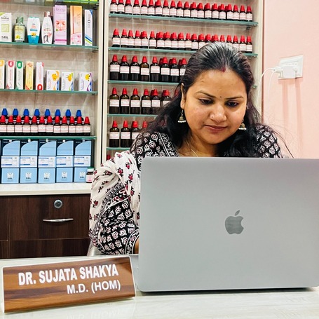 Dr. Sujata Shakya BHMS Gold Medalist - Top Homoeopathy Doctor in Gwalior